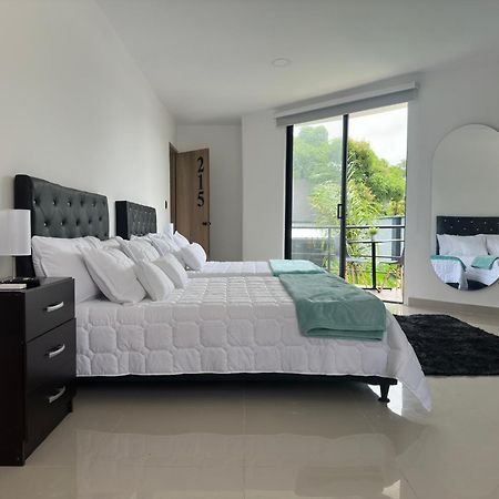 Hotel Boutique Ciudad Jardin Cali Buitenkant foto
