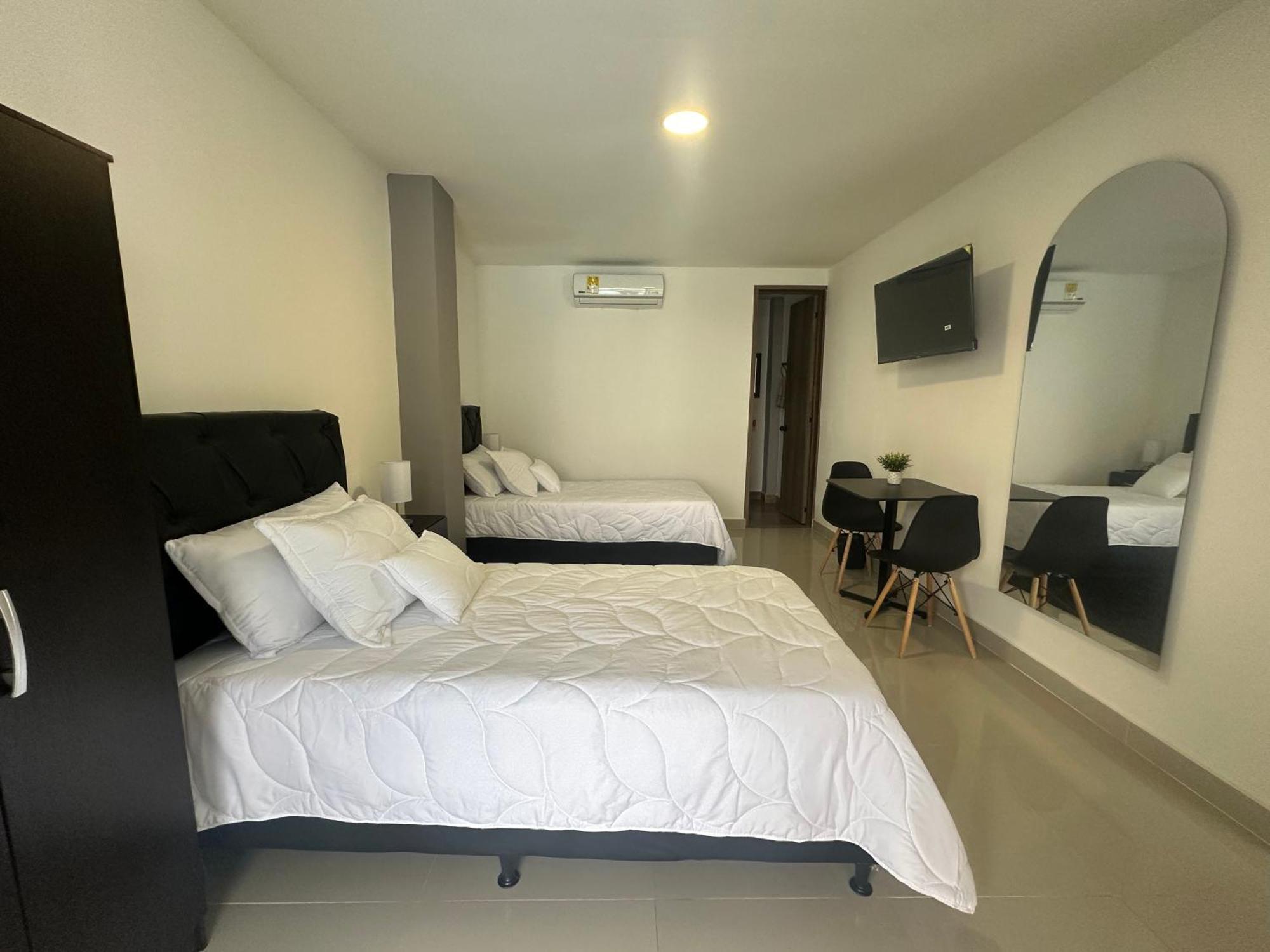 Hotel Boutique Ciudad Jardin Cali Buitenkant foto