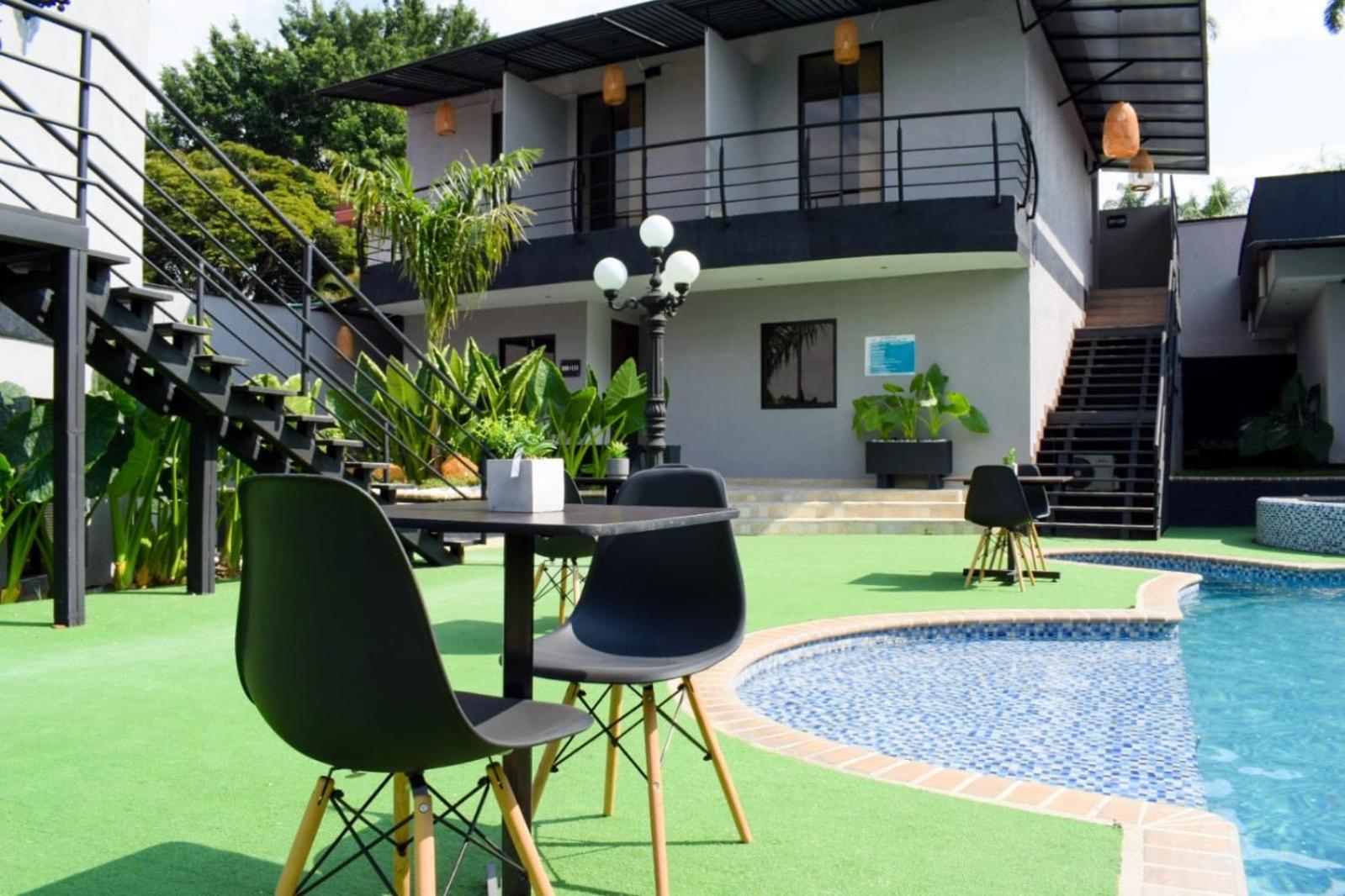 Hotel Boutique Ciudad Jardin Cali Buitenkant foto